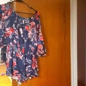 Very pretty lulu's romper